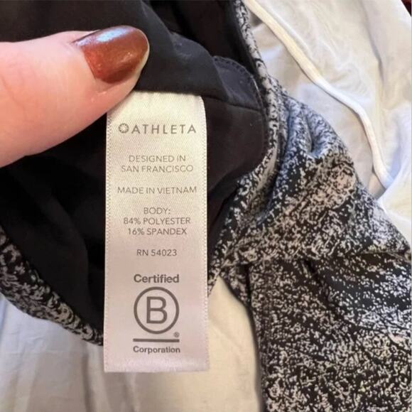 Athleta Elation Glades 7/8 Tights - Picture 7 of 7